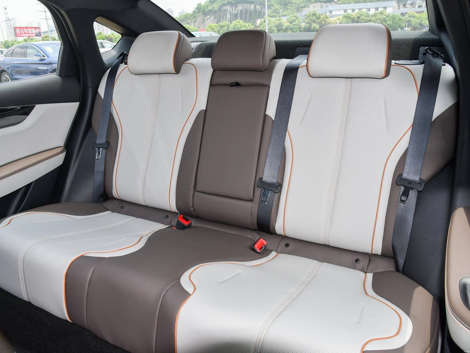 2021 BYD Qin Plus EV — image 2