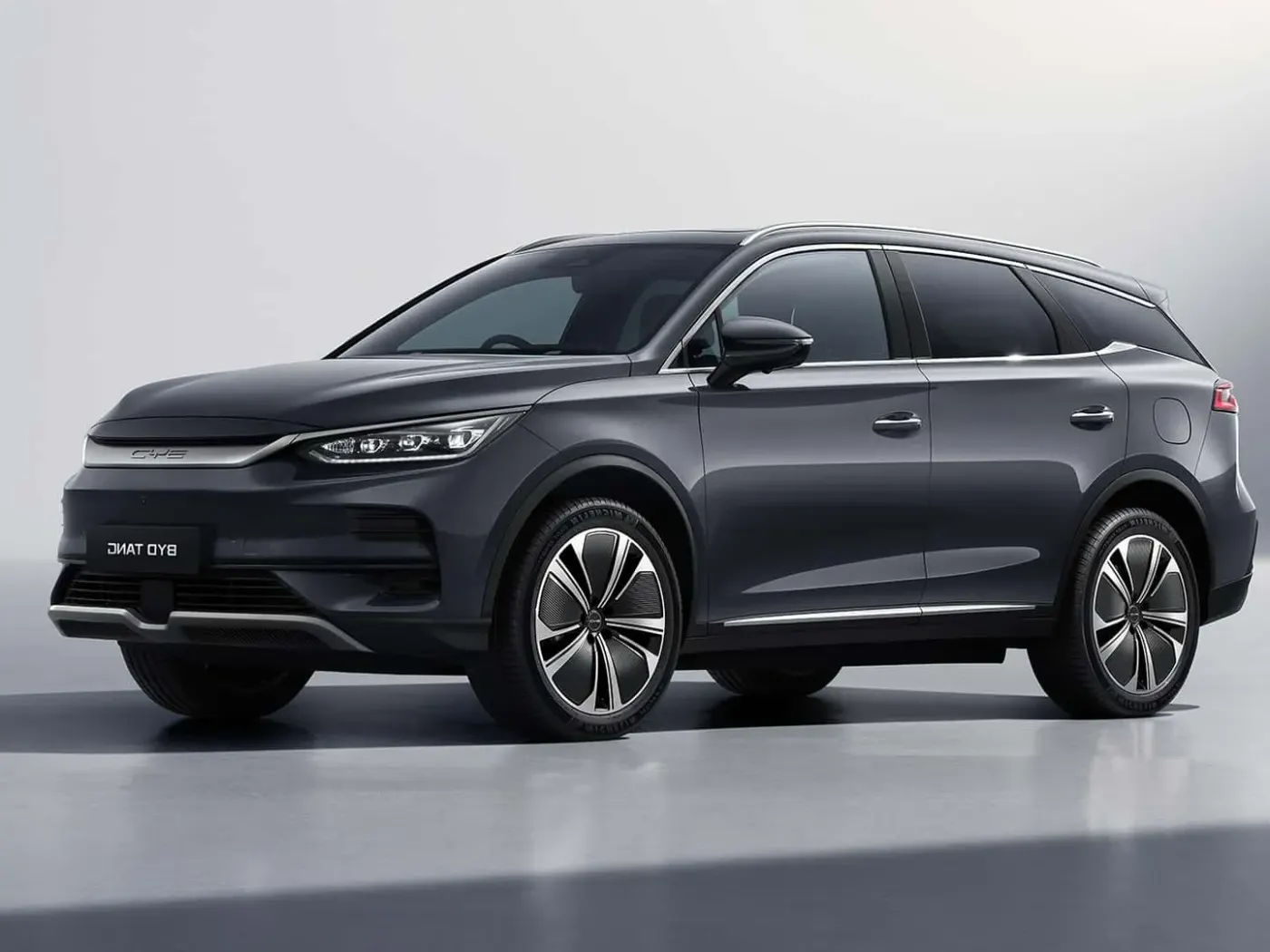 BYD Tang EV 2024