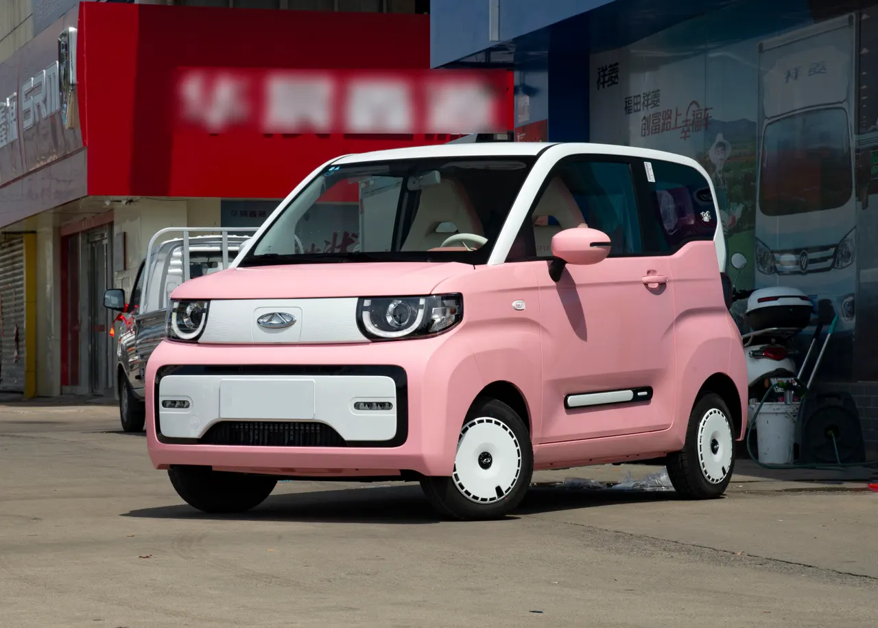 2024 Chery QQ Ice Cream 鈥?image 2
