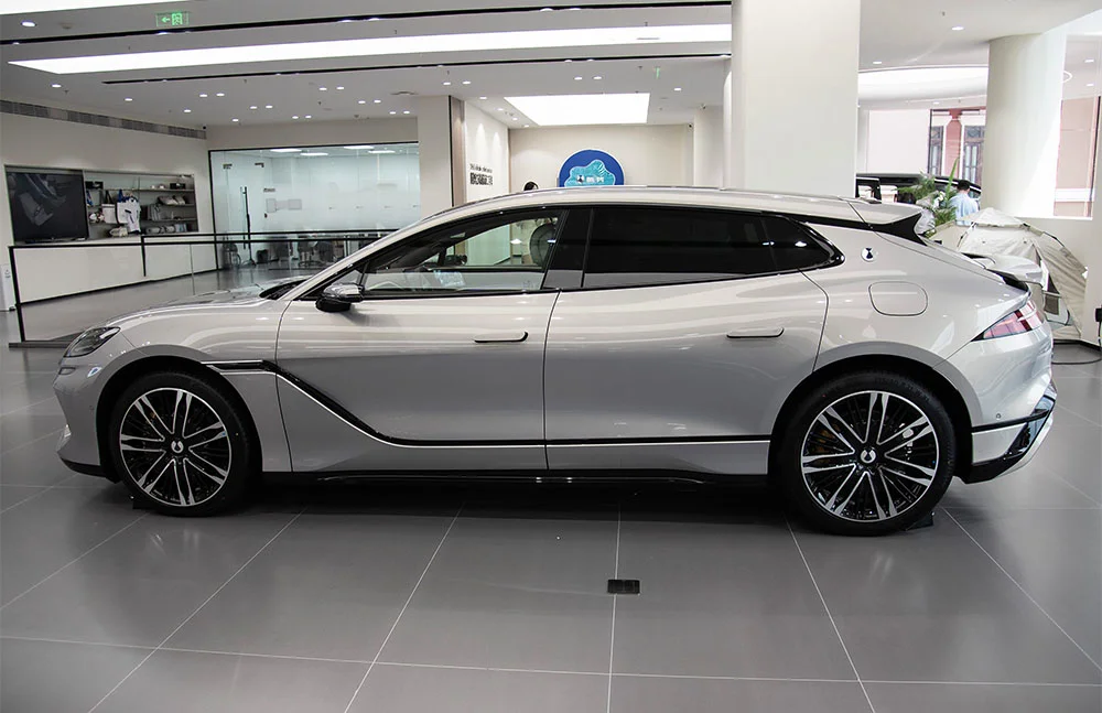 Denza Z9 GT DM 鈥?image 2