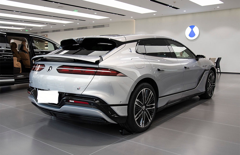 Denza Z9 GT DM gallery image 3