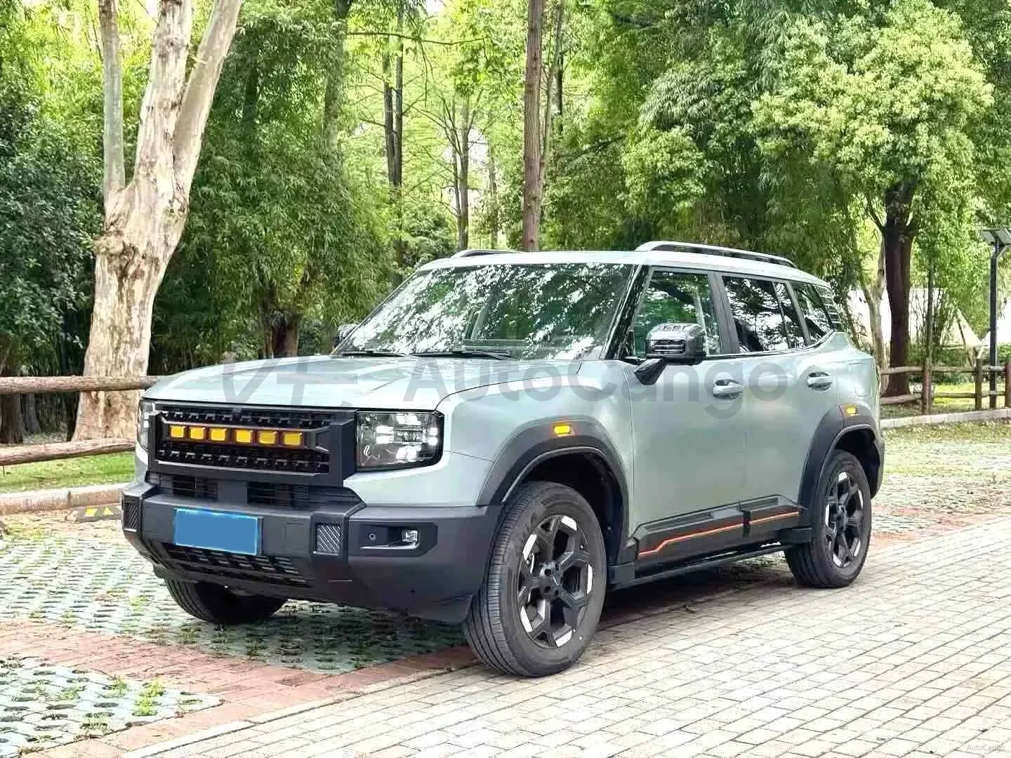 2025 Jetour Traveller — image 1