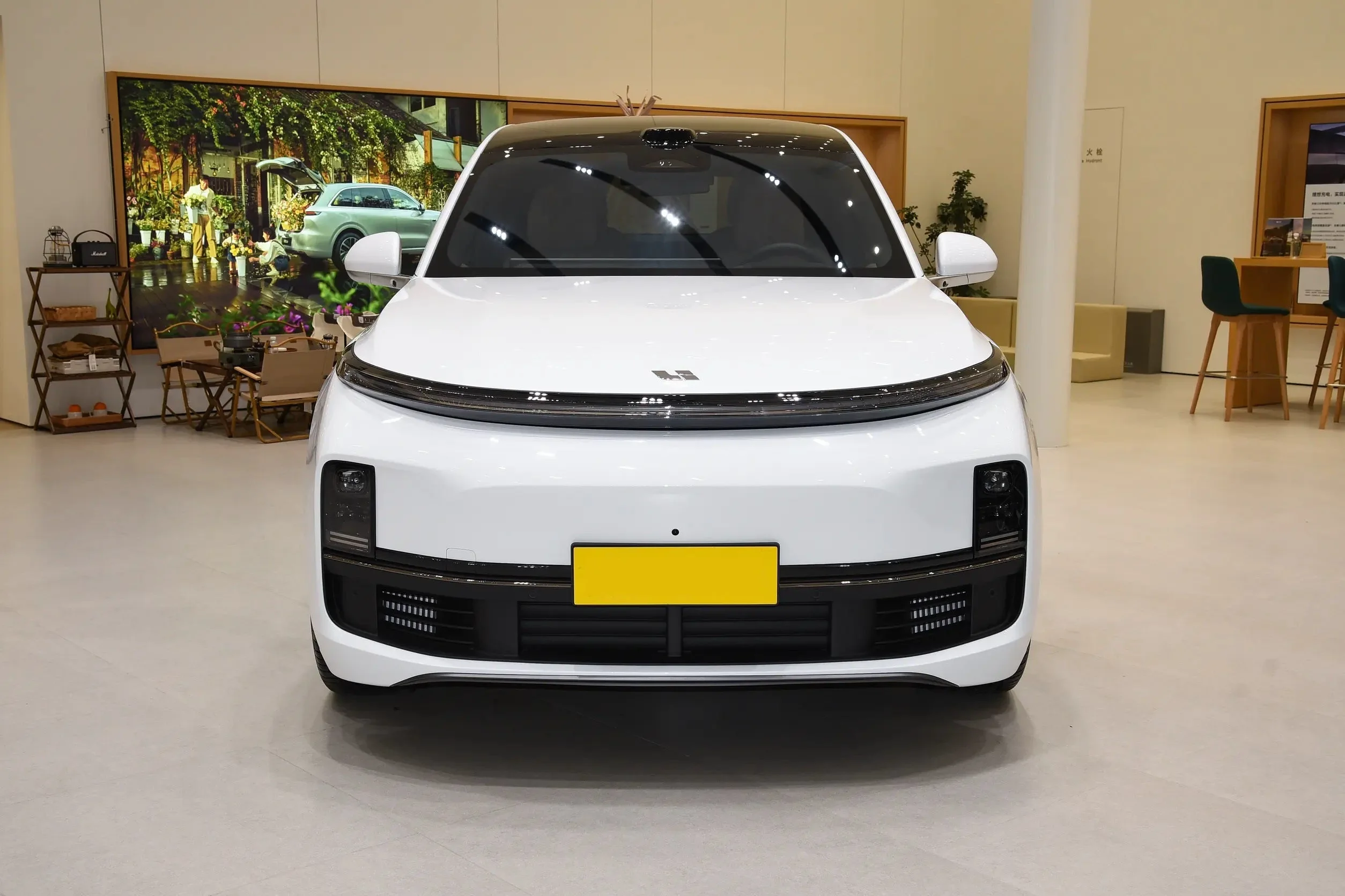 2025 Li Auto L8 鈥?image 2
