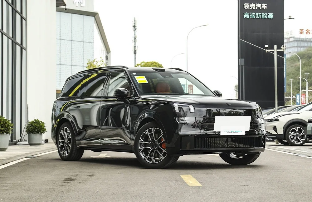 2025 Lynk & Co 900 PHEV 鈥?image 3