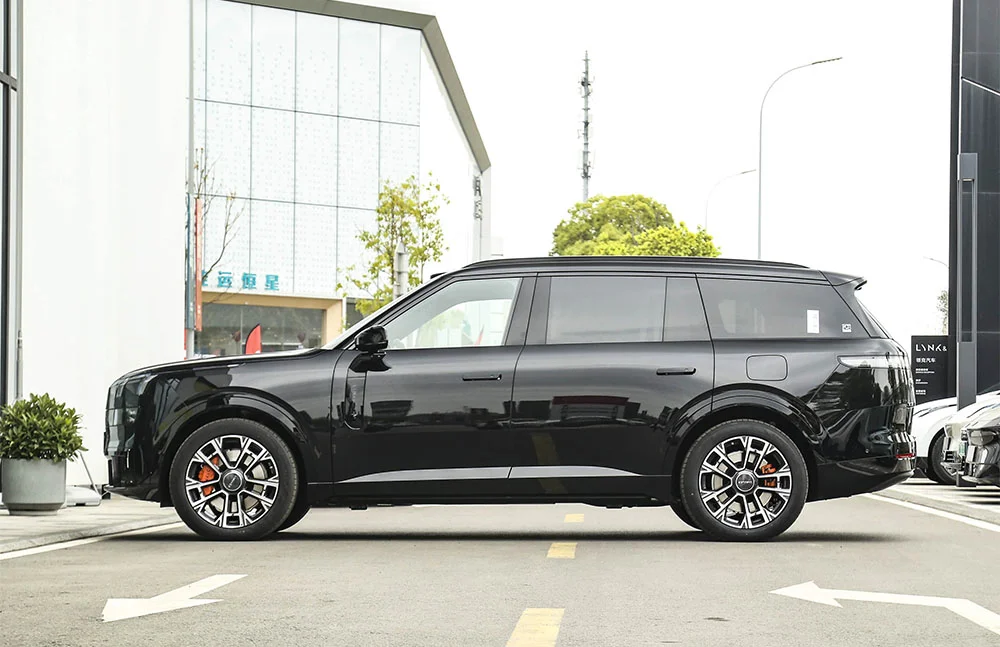 2025 Lynk & Co 900 PHEV 鈥?image 4