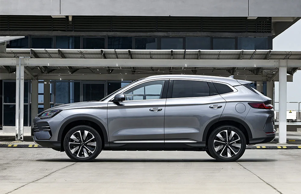 2025 BYD Song PLUS DM-i 鈥?image 2