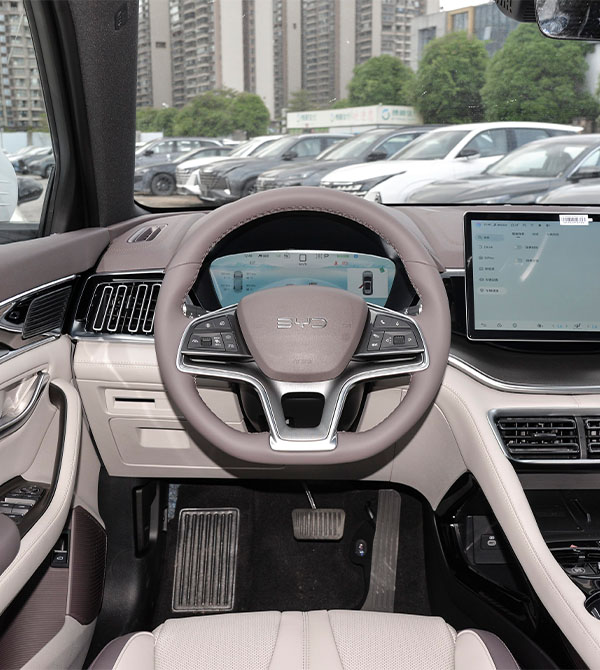 2025 BYD Song PLUS DM-i gallery image 4